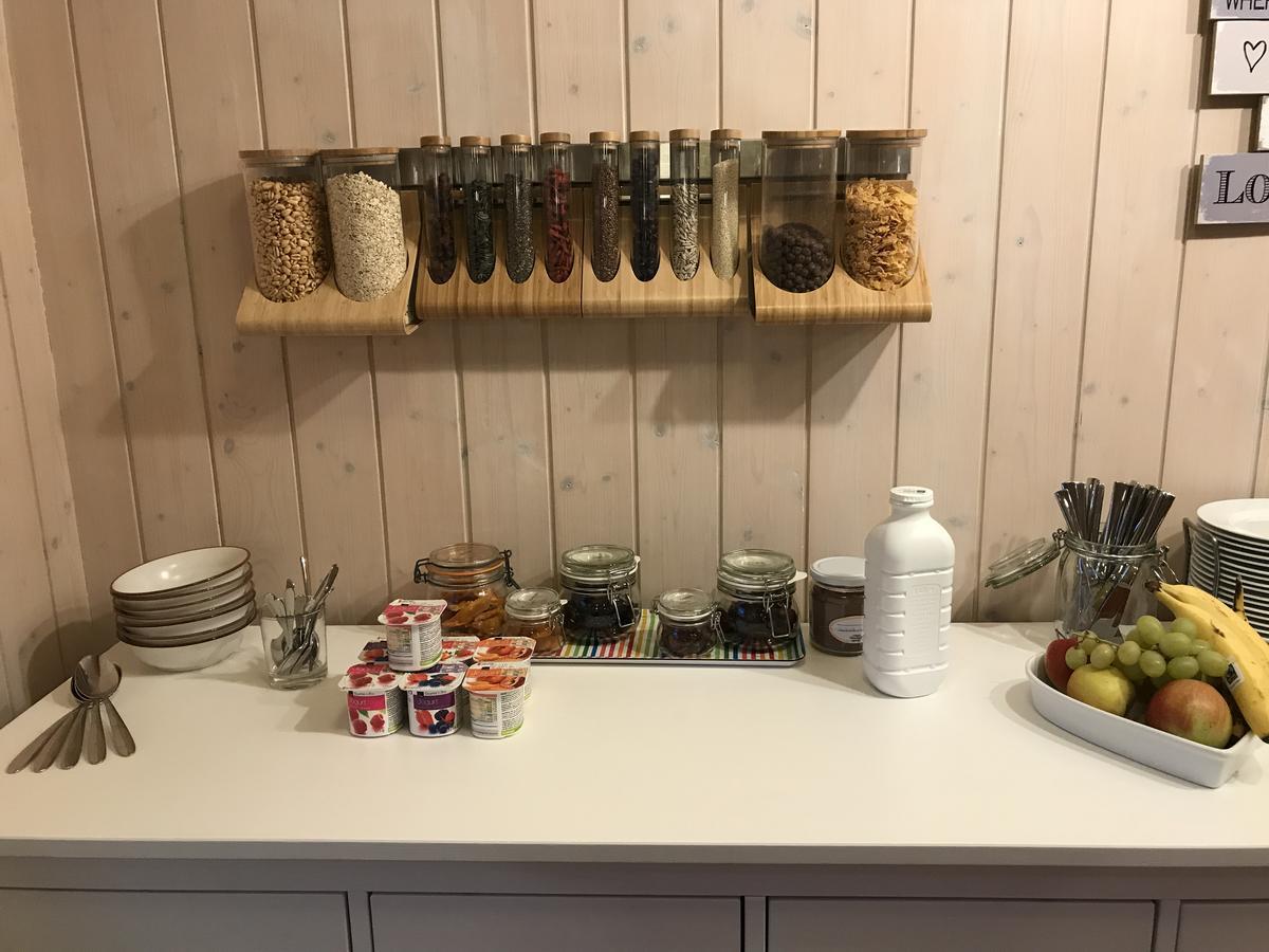 Guesthouse Alive Adelboden Eksteriør billede